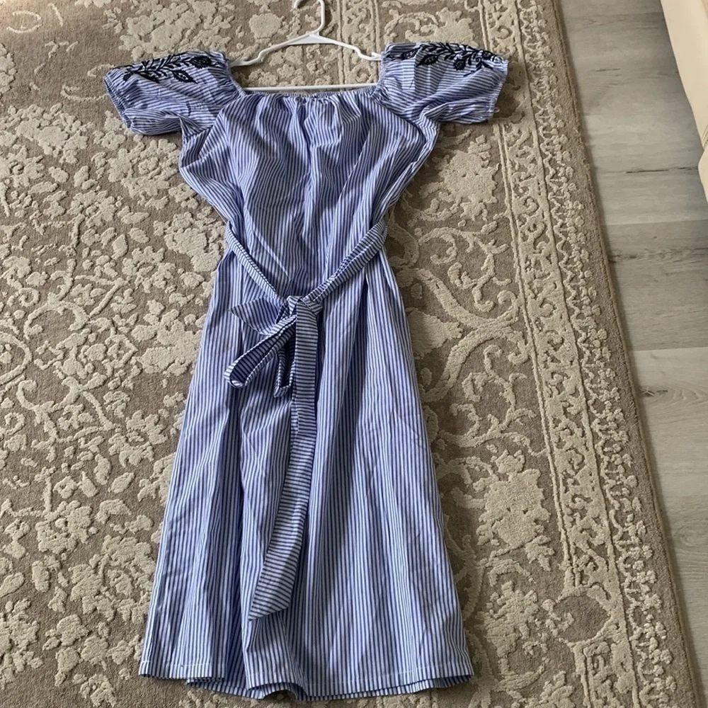 Who What Wear Dress Embroidered Striped Large‎ pockets tie waist off Shoulders - Picture 8 of 16